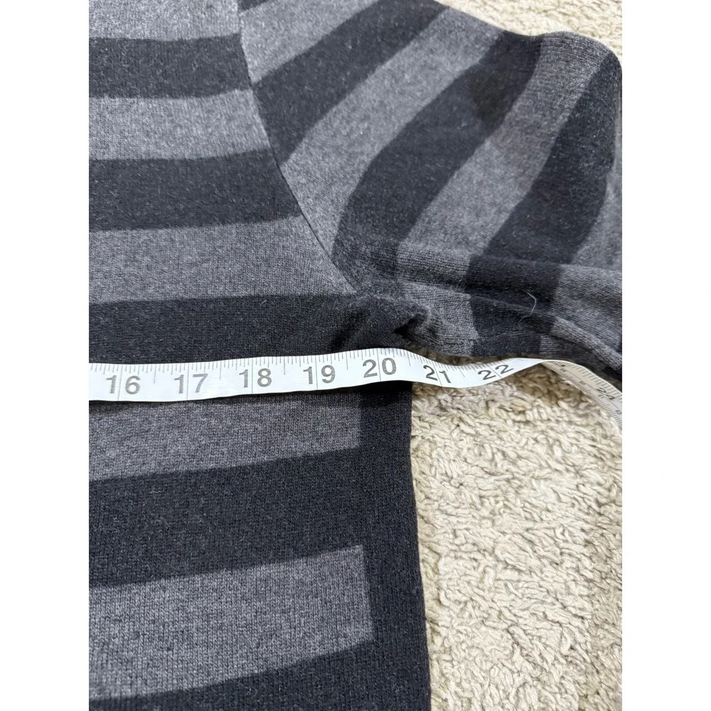 Express‎ Lambswool Striped V-Neck Sweater Grey Academia Preppy Office Grunge M